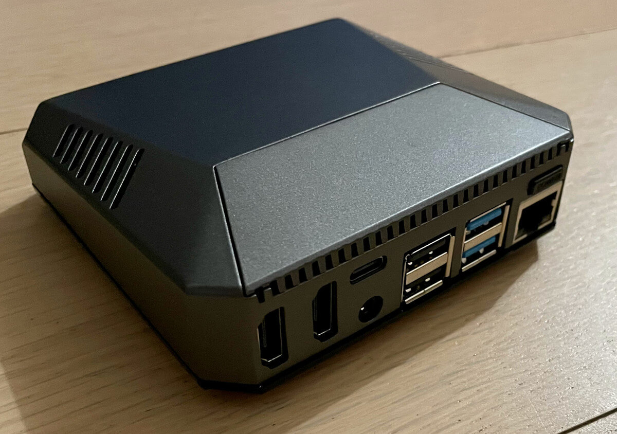 Argon One v2 Pi 4 Case - Assembled